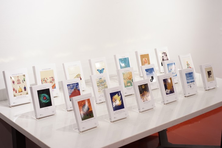 Ra mắt bộ sách phiên bản giới hạn kỷ niệm hành trình 20 năm Nhã Nam đồng hành cùng văn hóa đọc - ảnh 4