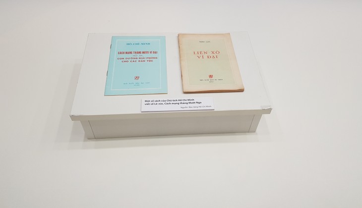 Khai mạc Trưng bày chuyên đề “Dấu chân Hồ Chí Minh trên quê hương Cách mạng tháng Mười” - ảnh 2
