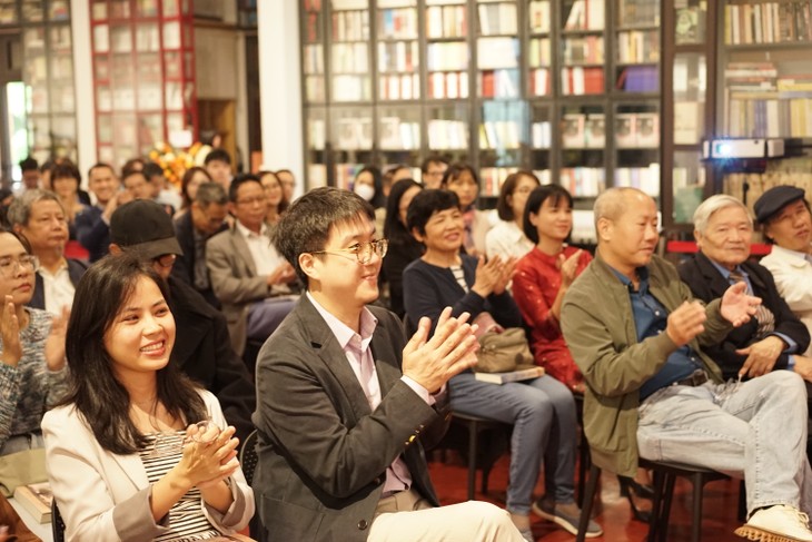 Nguyễn Phan Quế Mai và Đời gió bụi “trở về” với tiếng Việt  - ảnh 3