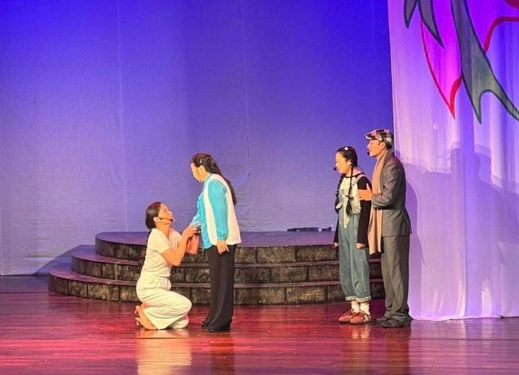 Vở chèo Đào Liễu: Phong vị mới cho chèo Kinh kỳ - ảnh 4