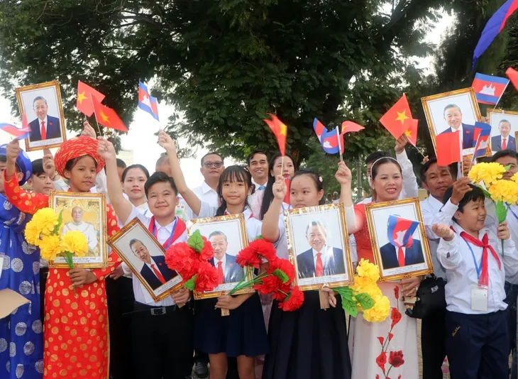 Kỳ vọng của kiều bào tại Campuchia trước thềm bầu cử Quốc hội khóa XVI - ảnh 2