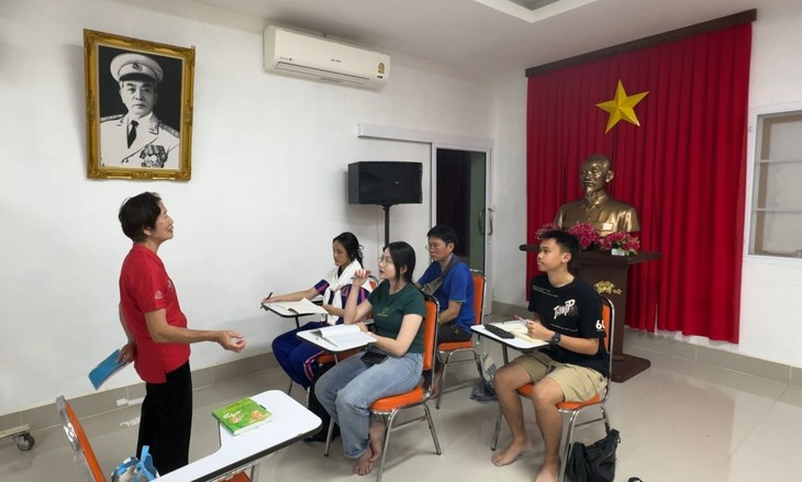 Bầu cử Quốc hội khóa XVI: Điểm tựa niềm tin của người Việt ở nước ngoài - ảnh 3