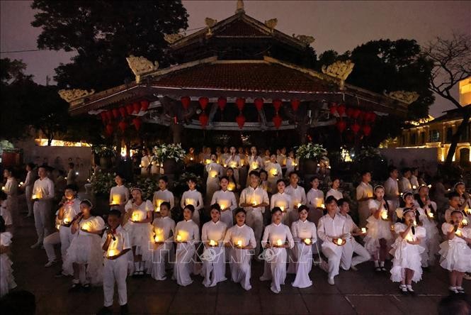 Đêm nhạc “Hà Nội bình yên”: Lan tỏa giá trị văn hóa, kết nối cộng đồng - ảnh 1