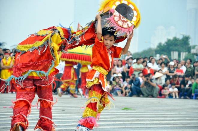 งานมหกรรมเชิดมังกรในโอกาศฉลองครบรอบ 58 ปีการปลดปล่อยนครหลวงฮานอย - ảnh 2