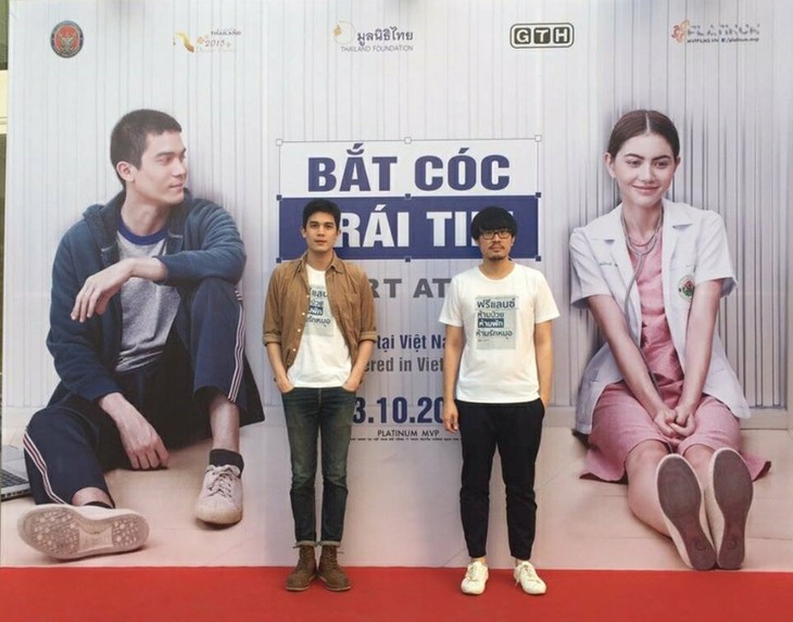 ภาพยนตร์เรื่อง“ฟรีแลนซ์ ห้ามป่วยห้ามพักห้ามรักหมอ”สะท้อนมุมมองอาชีพฟรีแลนซ์ของไทย - ảnh 2