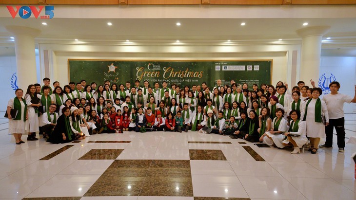 งานคอนเสิร์ต Green Christmas ท่ามกลางบรรยากาศที่อบอุ่นและเต็มไปด้วยความหวัง - ảnh 19