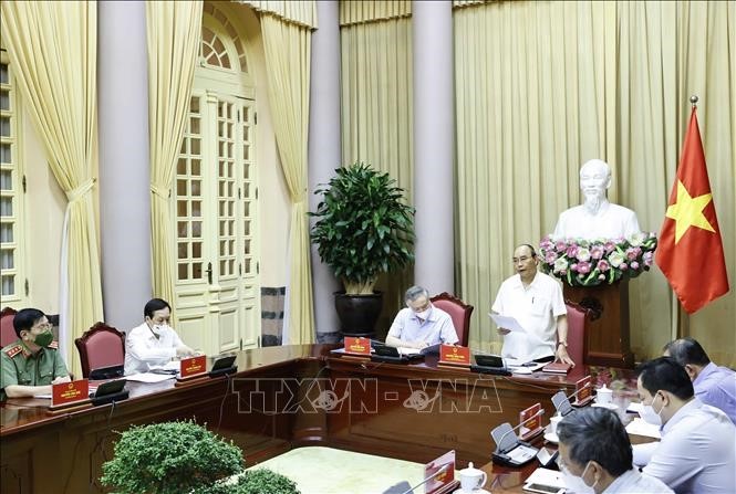 ประธานประเทศเหงวียนซวนฟุกประชุมเกี่ยวกับการบังคับคดีอาญา - ảnh 1