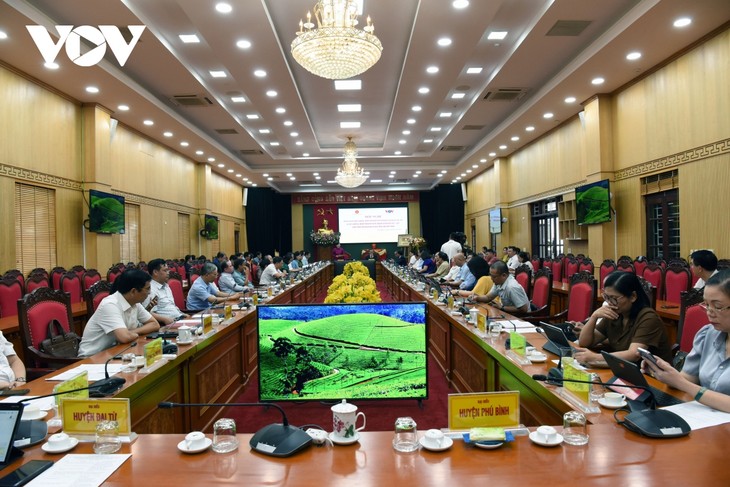 สถานีวิทยุเวียดนามลงนามในโครงการร่วมมือประชาสัมพันธ์กับจังหวัดท้ายเงวียน - ảnh 1