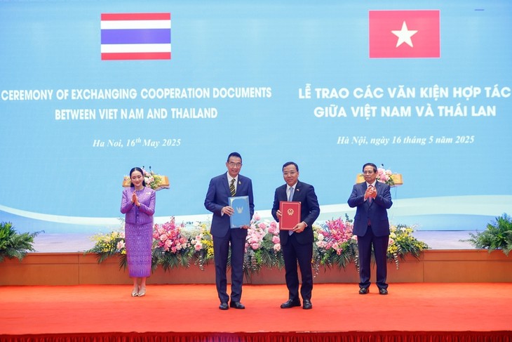 เวียดนาม-ไทยยกระดับความสัมพันธ์เป็นหุ้นส่วนยุทธศาสตร์อย่างรอบด้าน - ảnh 3