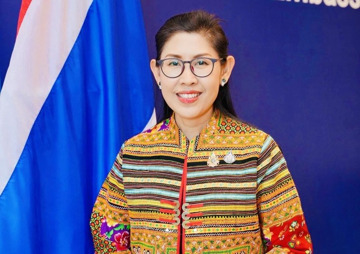 คุณภาพของทรัพยากรมนุษย์ของเวียดนามเป็นทรัพสมบัติอันมีค่าของประเทศ - ảnh 1