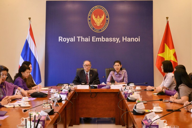 คุณครู เหงวียนถิทูลานของเวียดนนามได้รับรางวัลสมเด็จเจ้าฟ้ามหาจักรีครั้งที่ 6 ประจำปี 2025 - ảnh 1