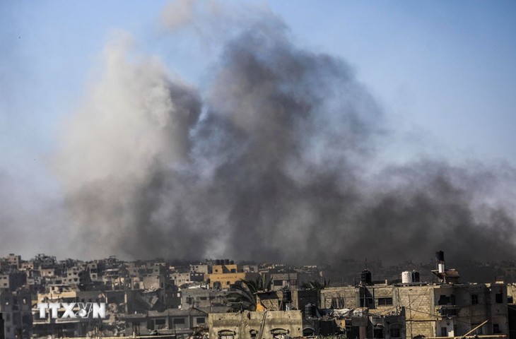 อิสราเอลเดินหน้าโจมตีใส่ฉนวนกาซา ซีเรียและเลบานอน - ảnh 1
