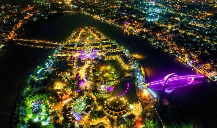 งานเทศกาลต้นปีใหม่ - ảnh 2